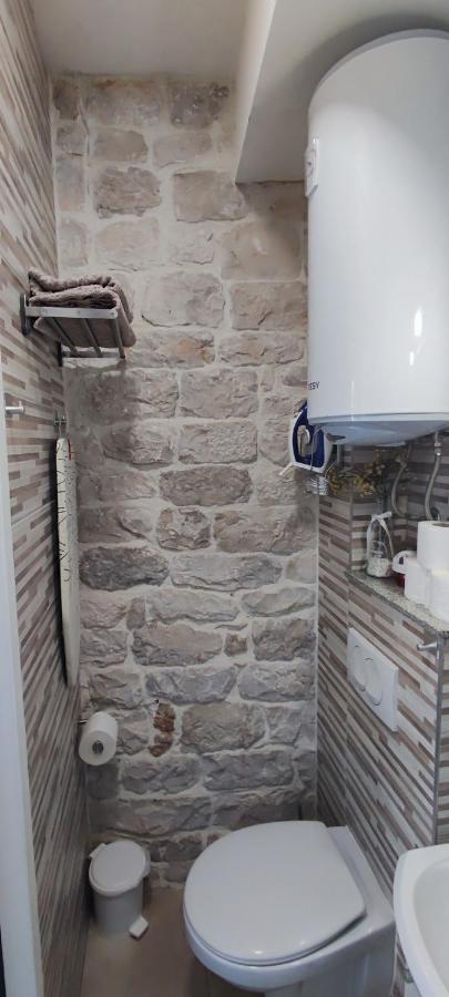 Studios Kadena Trogir - 18Th Century Stone House Luaran gambar