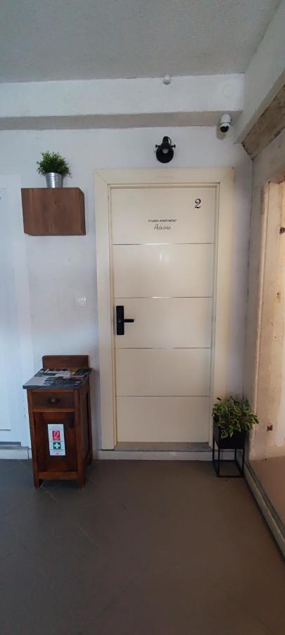Studios Kadena Trogir - 18Th Century Stone House Luaran gambar