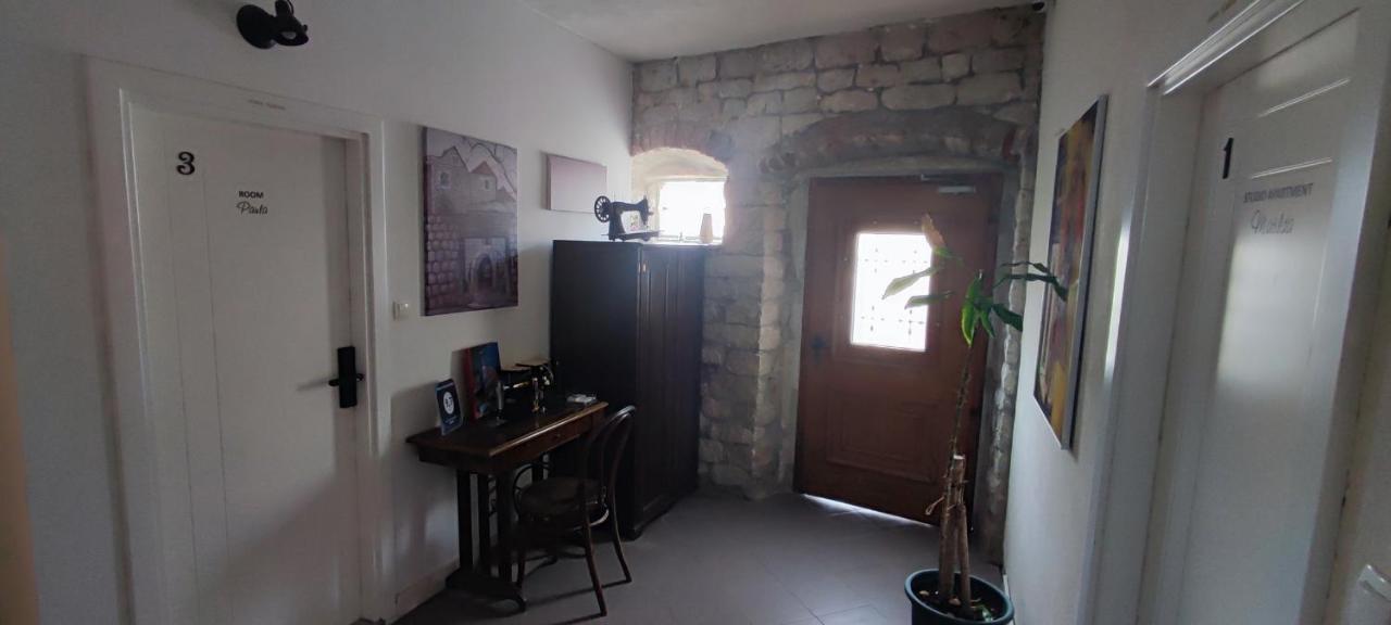 Studios Kadena Trogir - 18Th Century Stone House Luaran gambar