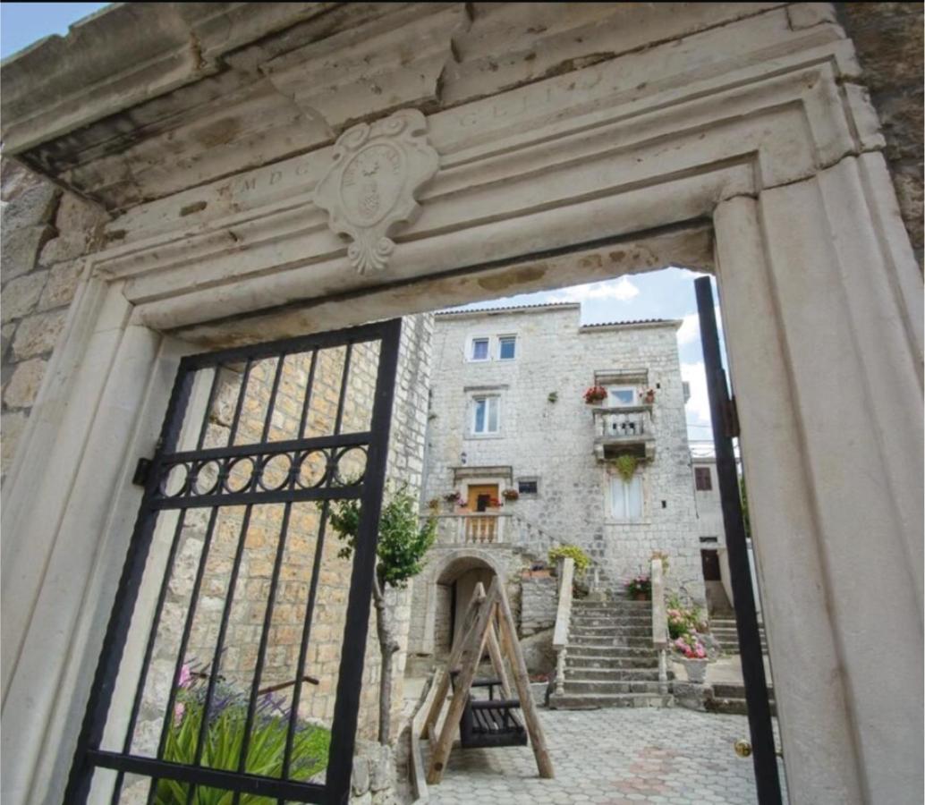 Studios Kadena Trogir - 18Th Century Stone House Luaran gambar